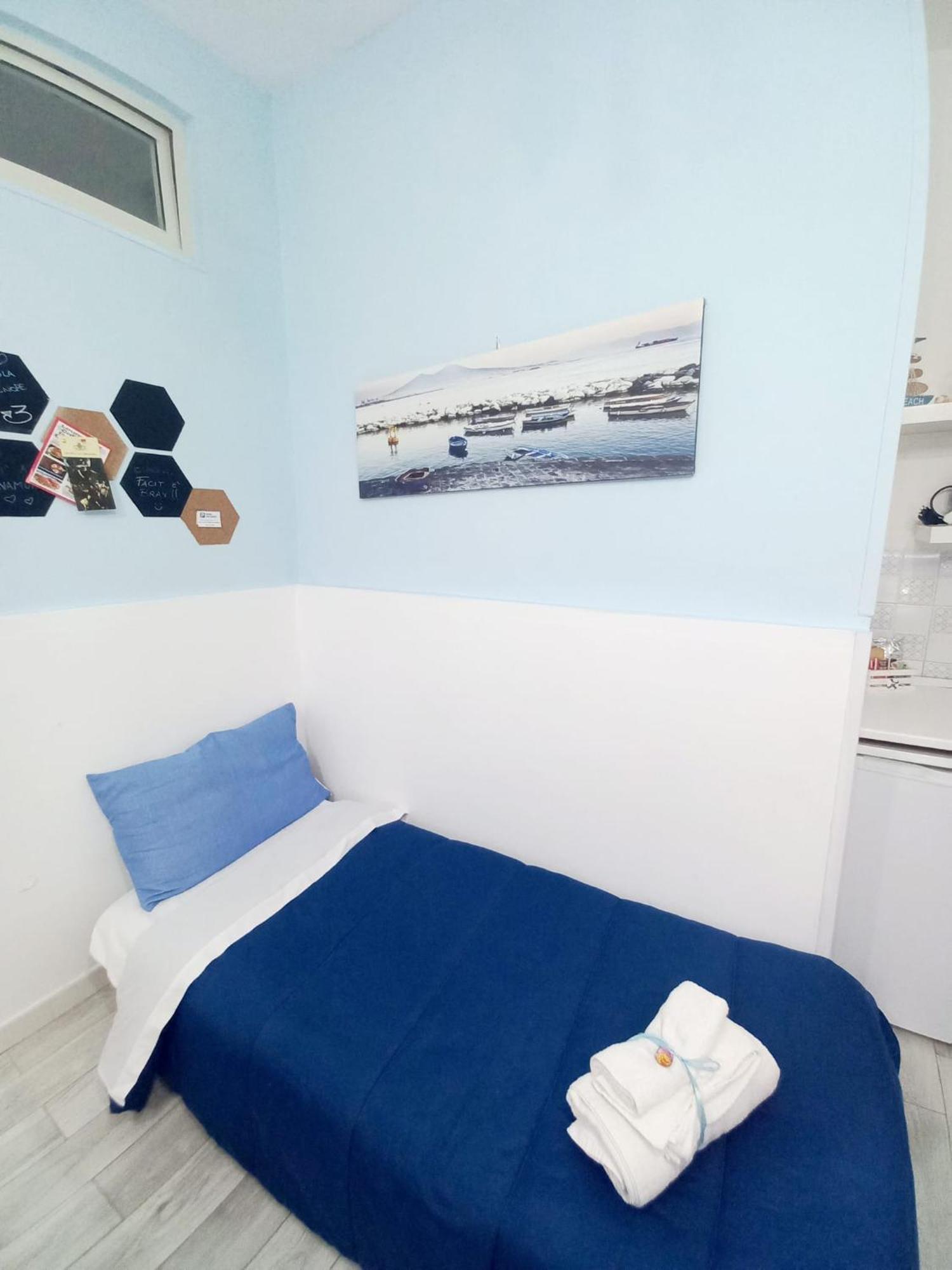 Piccola Partenope Napoli Bagian luar foto