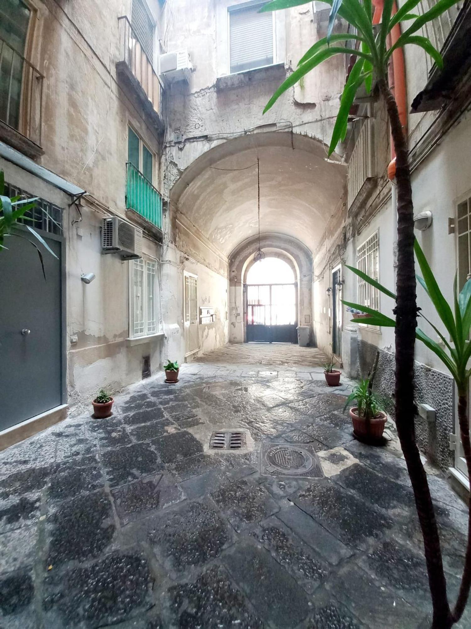 Piccola Partenope Napoli Bagian luar foto